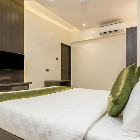 Hotel Oyster Suite Andheri West Mumbai Eksteriør bilde