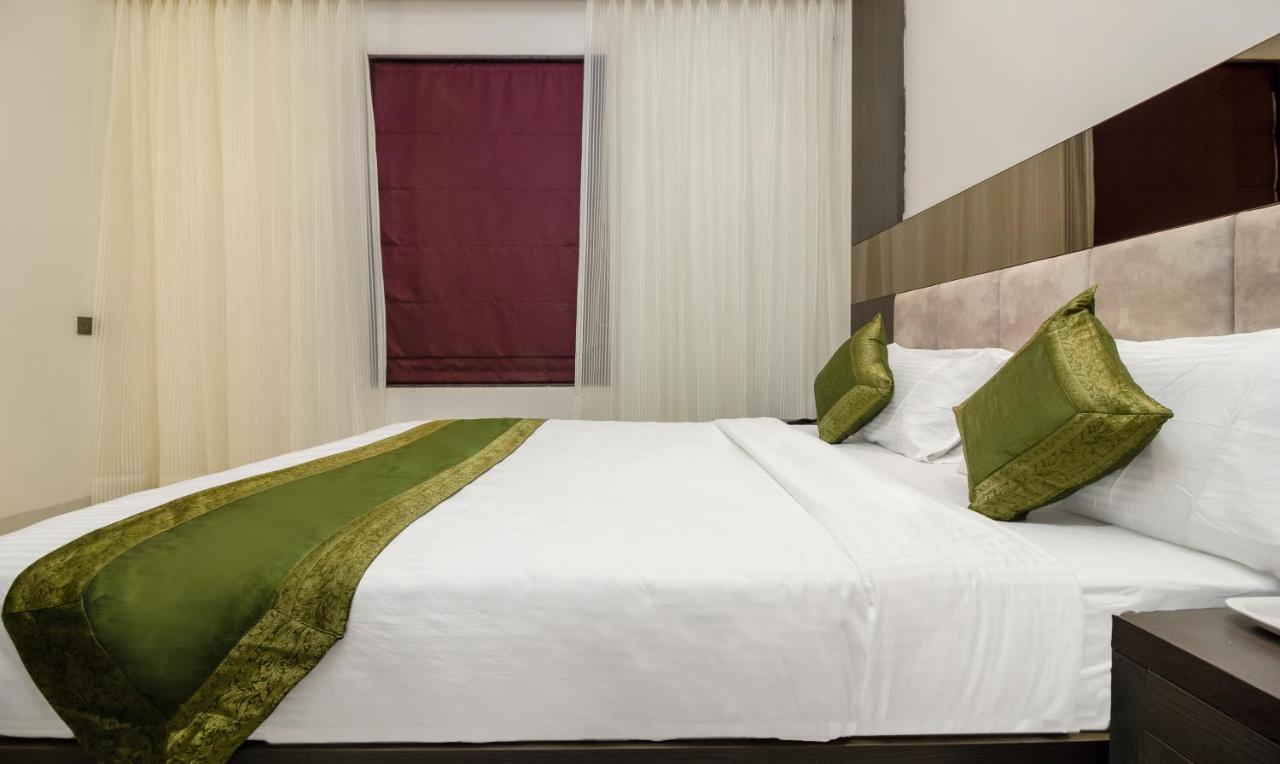 Hotel Oyster Suite Andheri West Mumbai Eksteriør bilde